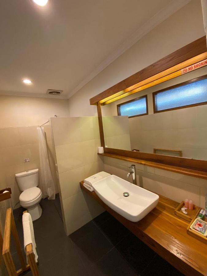 Jepara Marina Beach Bungalows Екстериор снимка