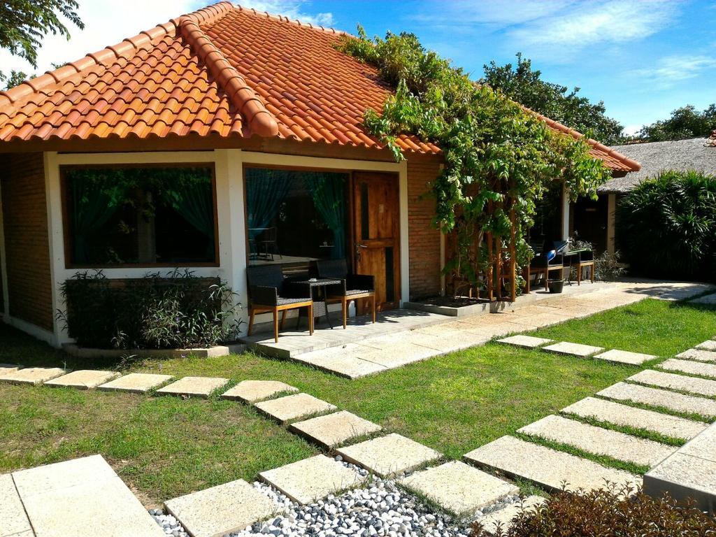 Jepara Marina Beach Bungalows Екстериор снимка