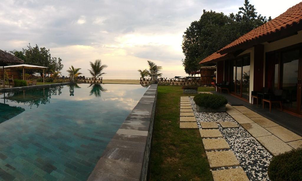 Jepara Marina Beach Bungalows Екстериор снимка